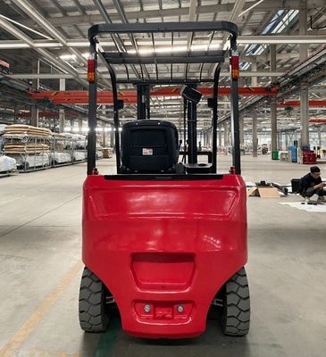 Dependable and Durable Electric Forklifts for Environmentally Friendly Manufacturing