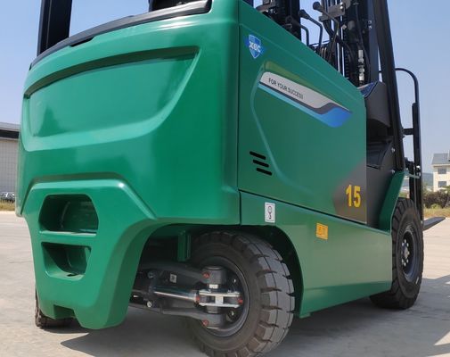 Four Wheel Electric Forklift with Hydraulic Counterbalance and 2250*1160*2040mm Size